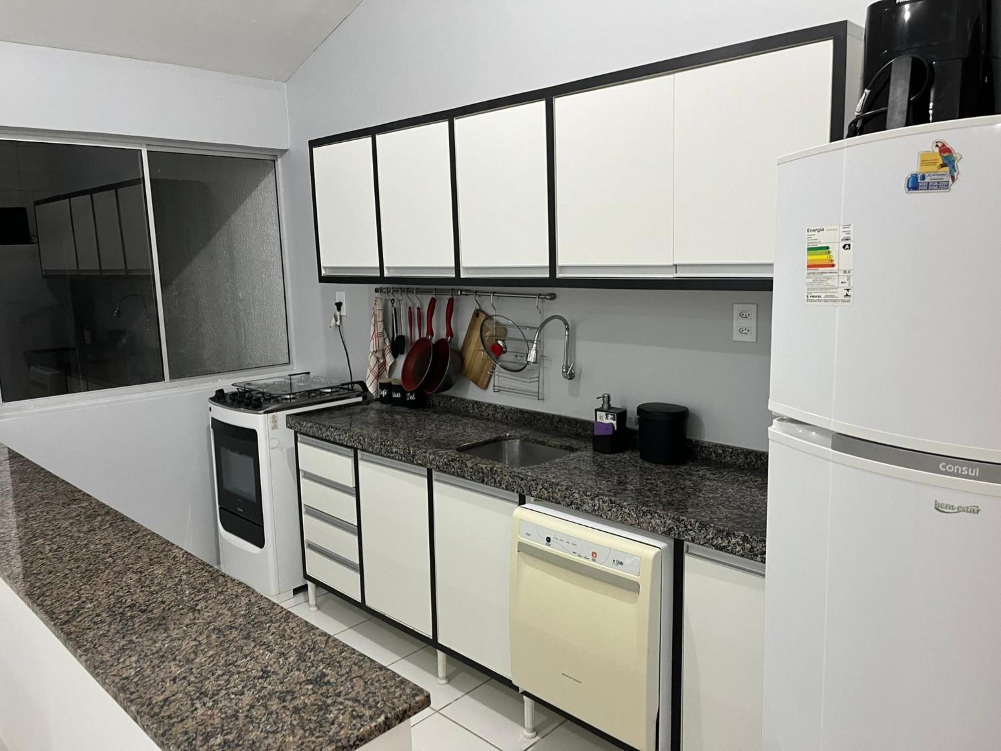 Refugio Urbano - Quartos Privativos Para Hospedes E Anfitriao Residente - Cafe Da Manha Incluso การายุงส์ ภายนอก รูปภาพ